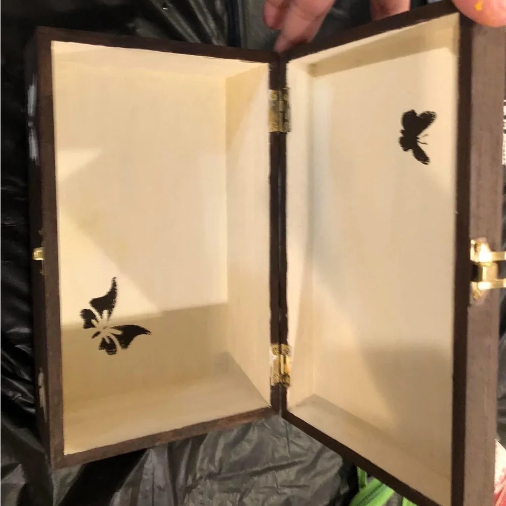 Small decorative box - Picture 2 of 2